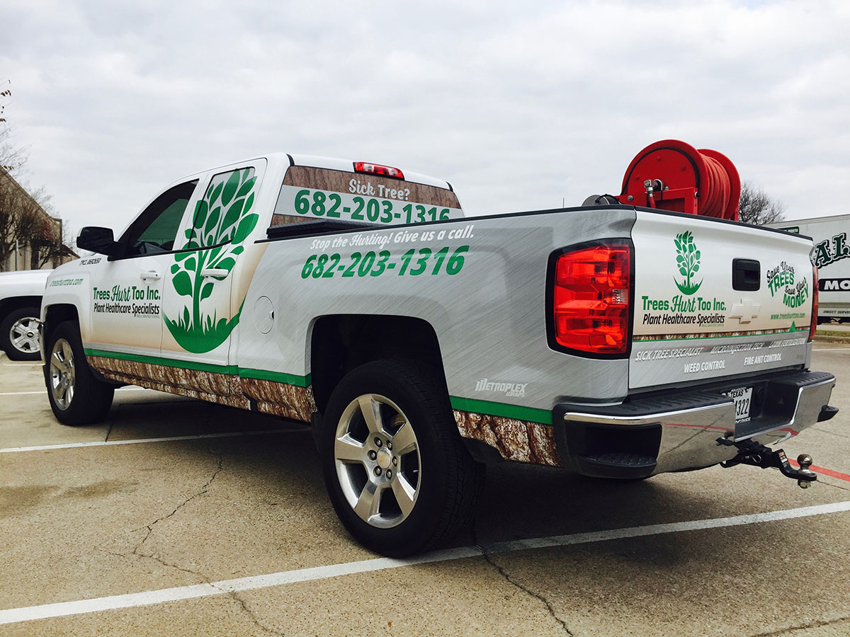 https://www.metroplexwraps.com/site/wp-content/uploads/trees-hurt-too-inc-commercial-truck-wrap-2.jpg